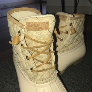 Tan Sperry boot